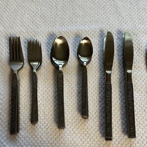 National Stainless Korea Flatware 41 Piece